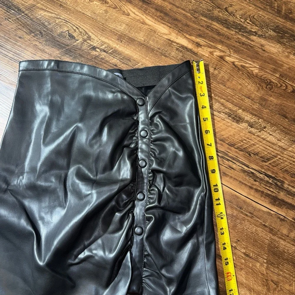 Manière De Voir size black